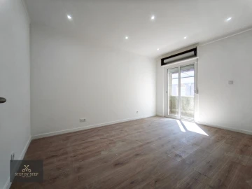 Apartamento T3 para Venda em Venteira