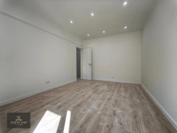 Apartamento T3 para Venda em Venteira