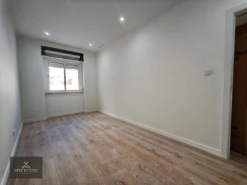 Apartamento T3 para Venda em Venteira