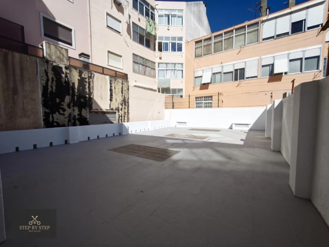 Apartamento T3 para Venda em Venteira Foto 31