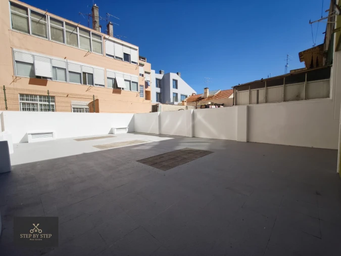 Apartamento T3 para Venda em Venteira Foto 32