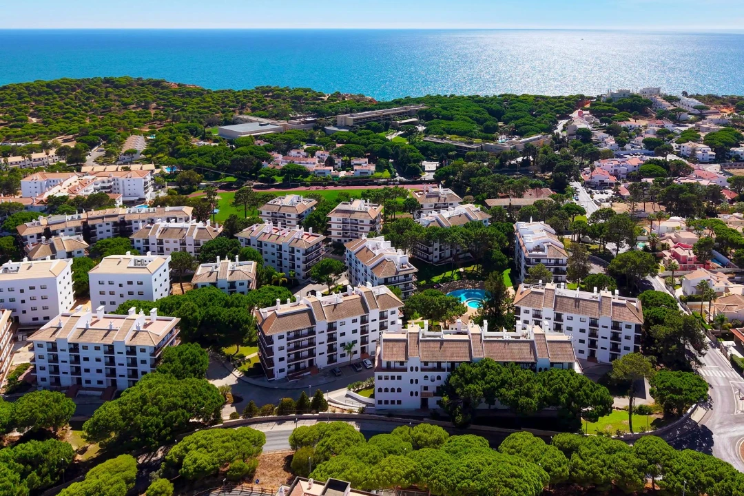 Apartamento T2 para Venda em Albufeira e Olhos de Água Foto 1