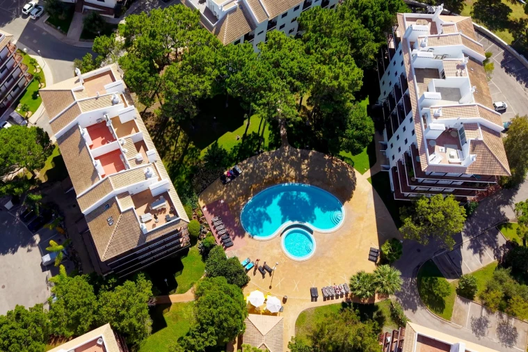 Apartamento T2 para Venda em Albufeira e Olhos de Água Foto 36