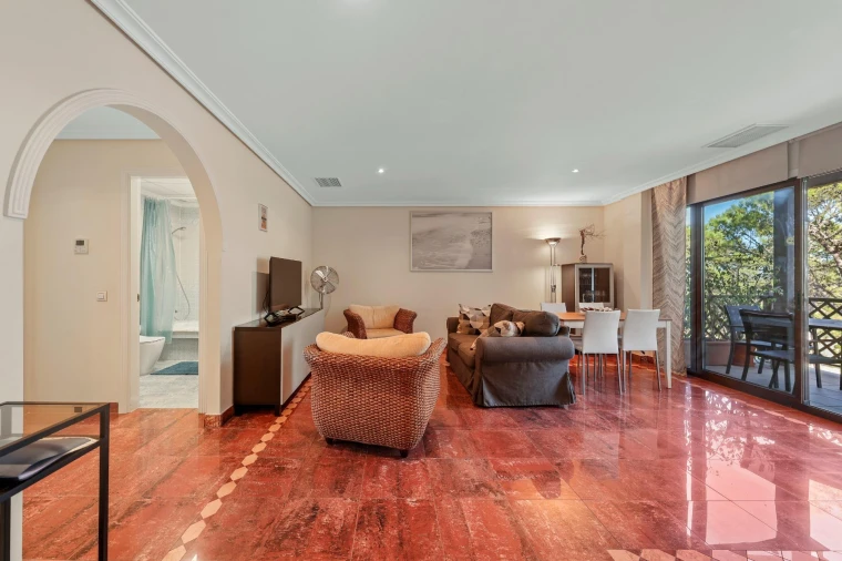 Apartamento T2 para Venda em Albufeira e Olhos de Água Foto 5