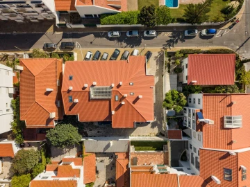Apartamento T1 para Venda em Carcavelos e Parede