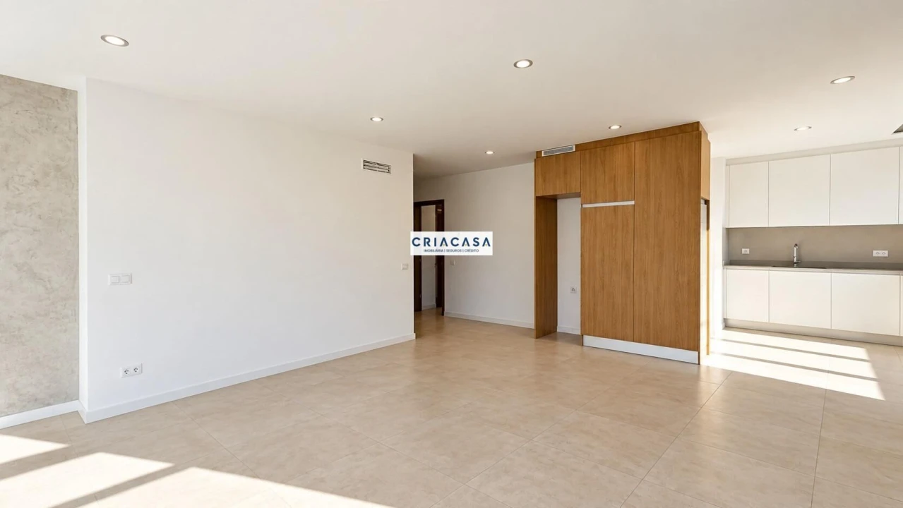 Apartamento T5 para Venda em Viseu Foto 1