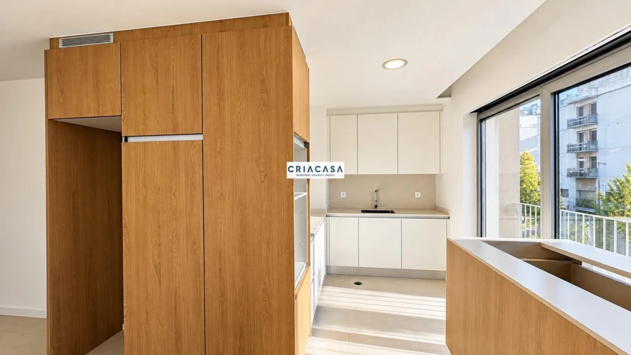 Apartamento T5 para Venda em Viseu Foto 6