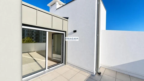 Apartamento T5 para Venda em Viseu