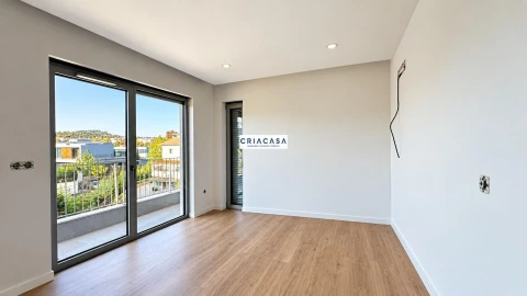 Apartamento T5 para Venda em Viseu