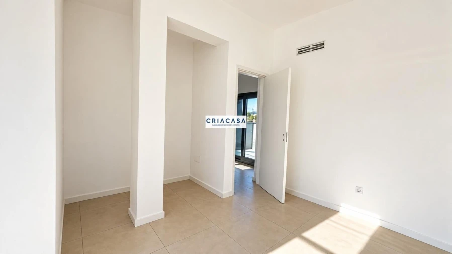 Apartamento T5 para Venda em Viseu Foto 23