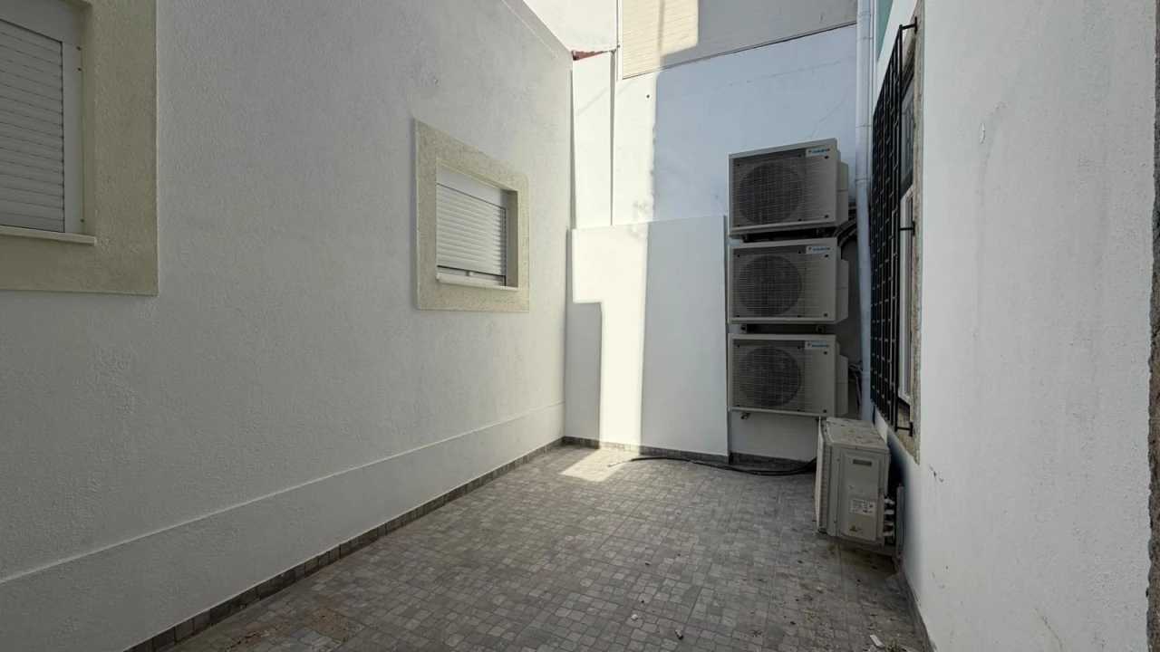 Apartamento T2 para Venda em São Vicente Foto 15