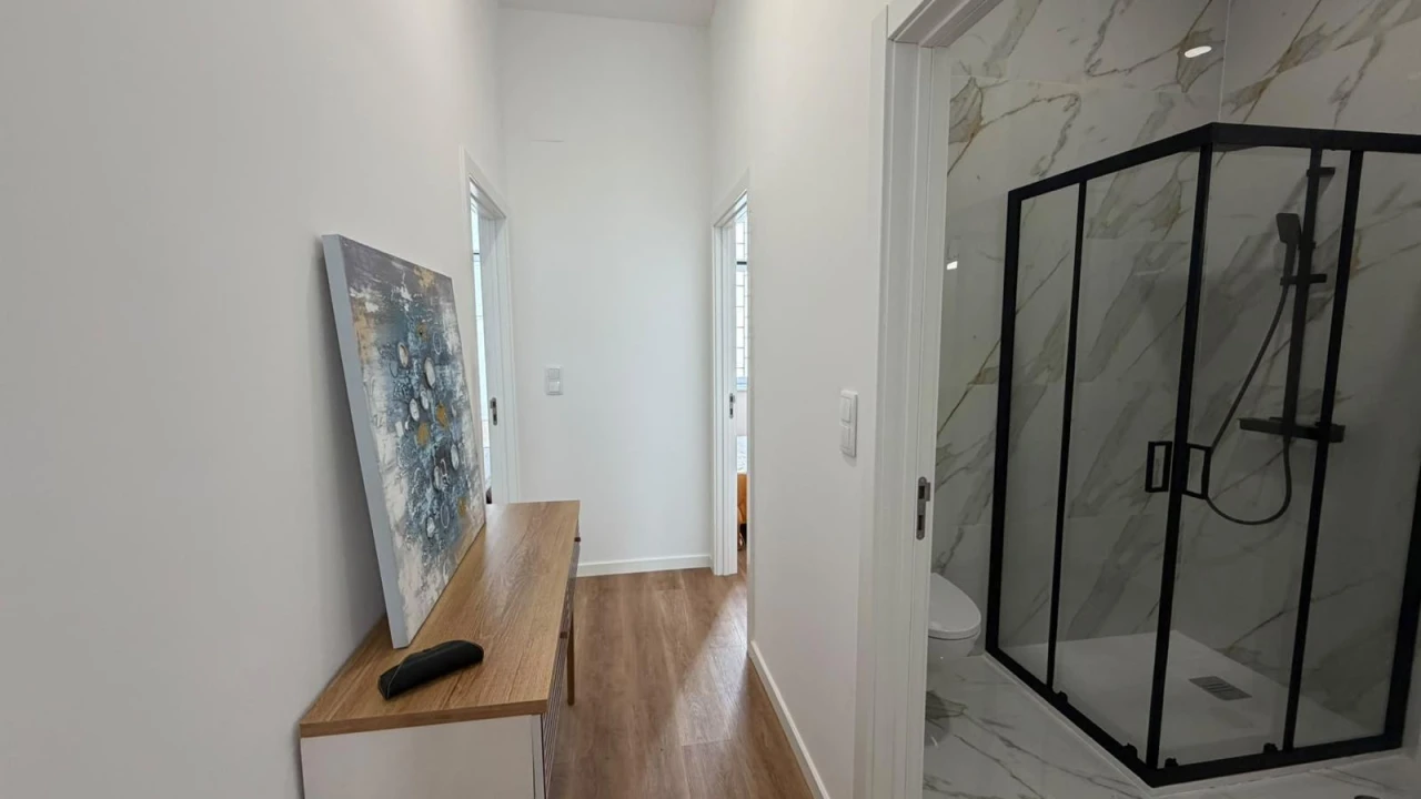 Apartamento T2 para Venda em São Vicente Foto 4