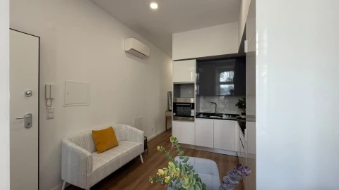 Apartamento T2 para Venda em São Vicente