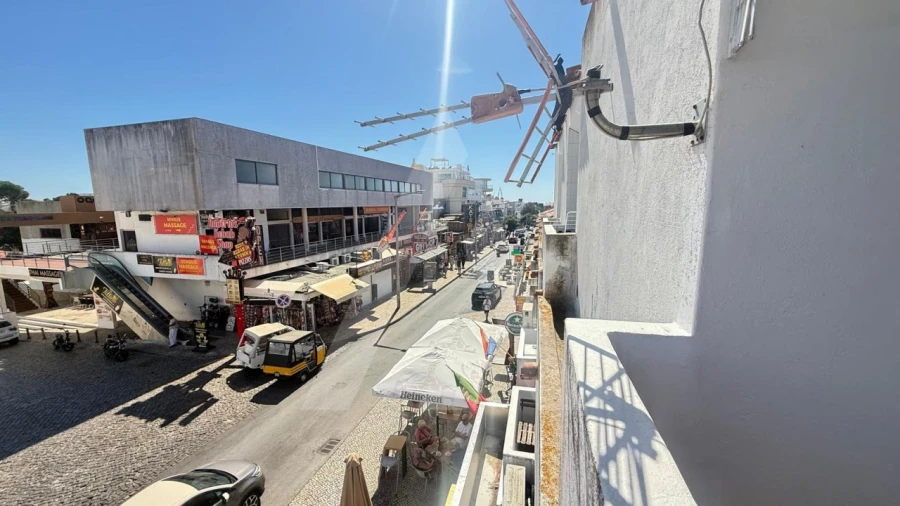 Apartamento T1 para Venda em Albufeira e Olhos de Água Foto 14