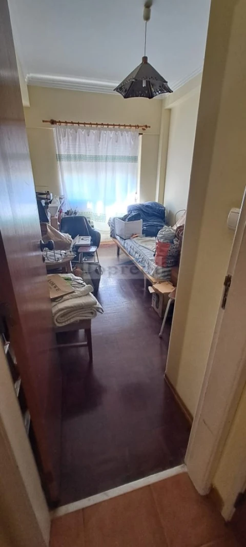Apartamento T3 para Venda em Oeiras e São Julião da Barra, Paço de Arcos e Caxias