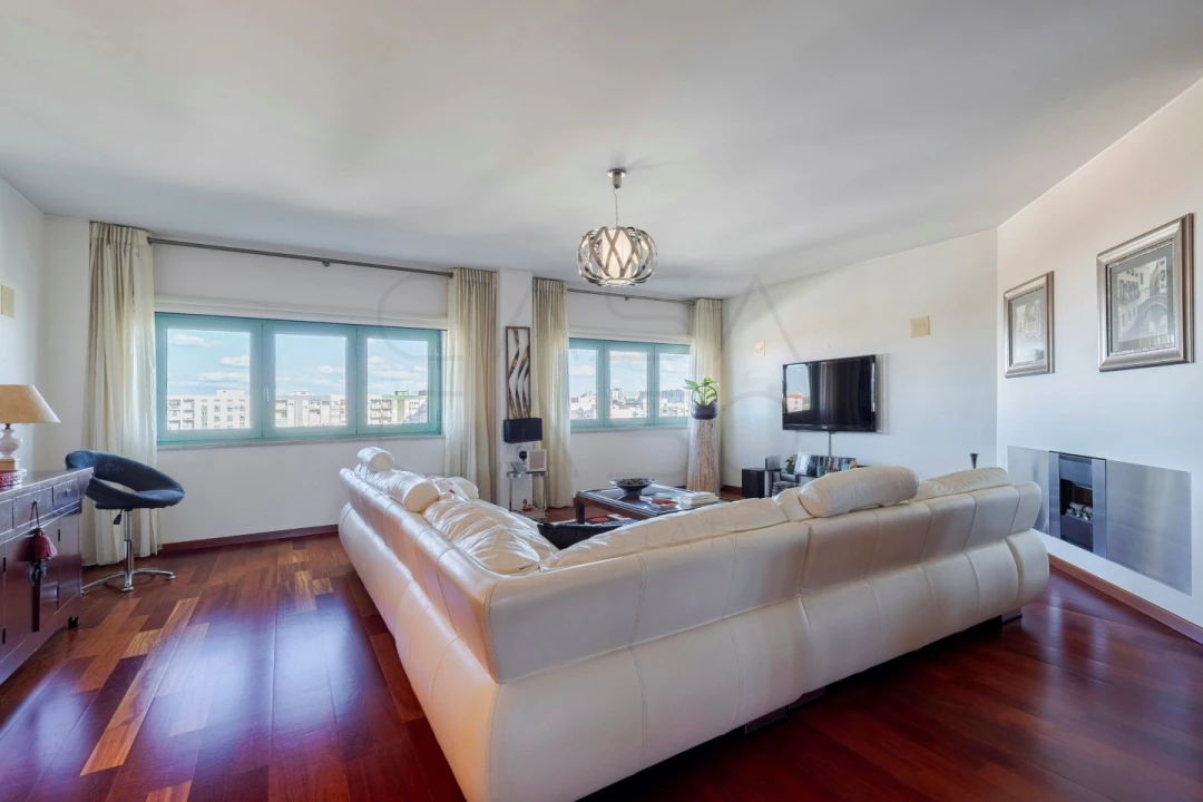 Apartamento T4 para Venda em União das Freguesias de Setúbal Foto 8