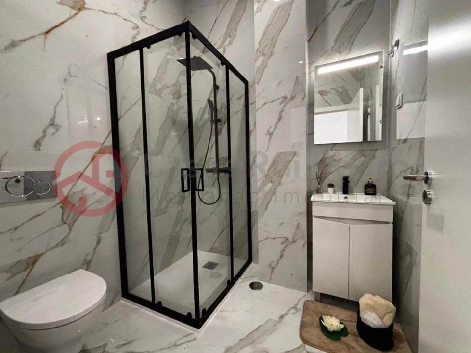Apartamento T2 para Venda em São Vicente Foto 15