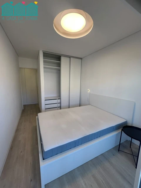 Apartamento T1 para Arrendamento em Avenidas Novas