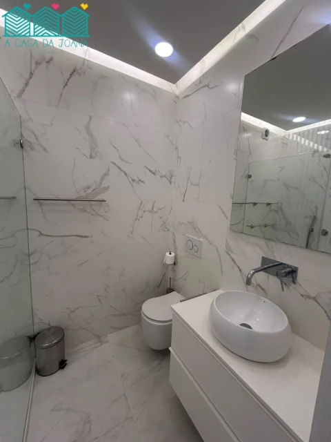 Apartamento T1 para Arrendamento em Avenidas Novas