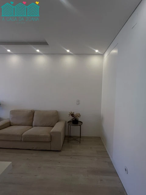 Apartamento T1 para Arrendamento em Avenidas Novas
