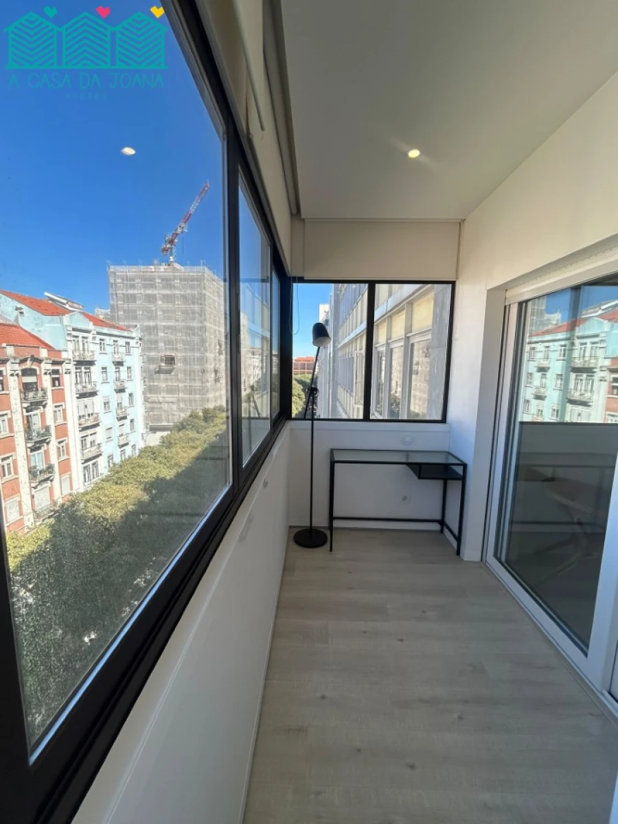 Apartamento T1 para Arrendamento em Avenidas Novas Foto 14