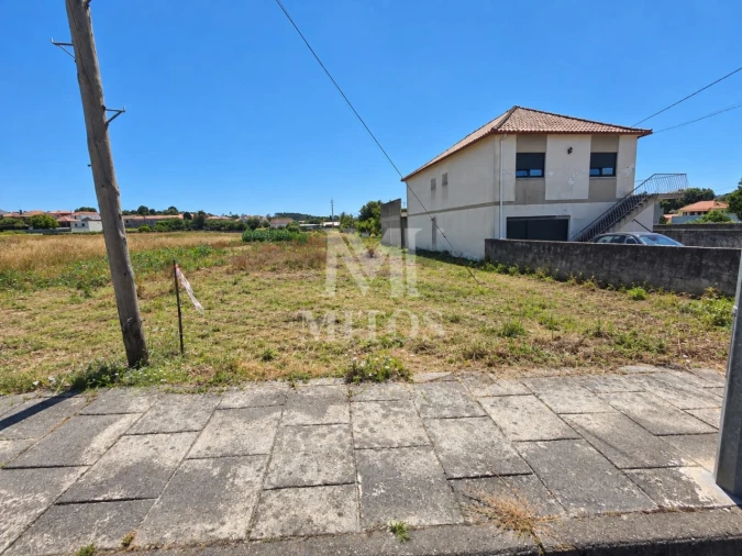 Moradia T3 para Venda em Vila Nova de Anha Foto 13