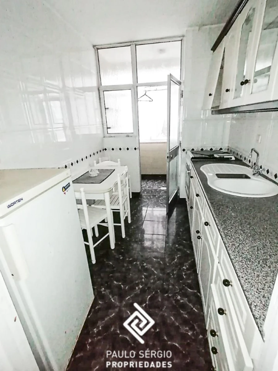 Apartamento T3 para Arrendamento em Espinho Foto 6