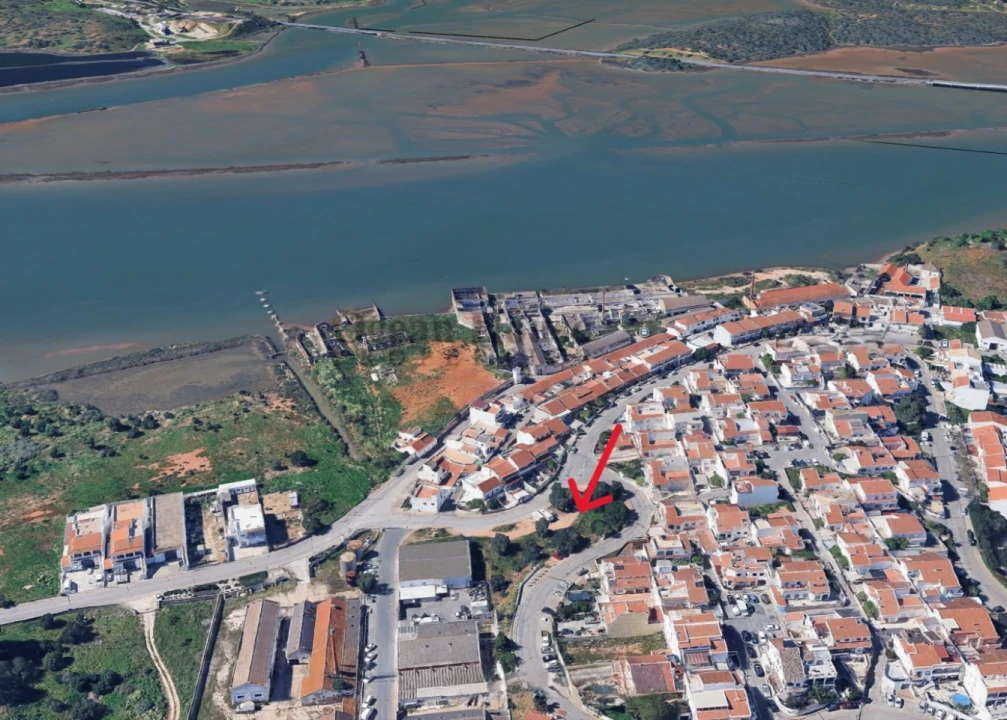 Terreno para Venda em Estômbar e Parchal Foto 13