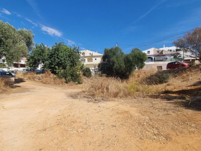 Terreno para Venda em Estômbar e Parchal Foto 9
