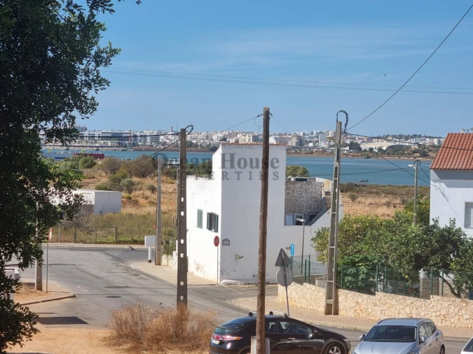 Terreno para Venda em Estômbar e Parchal Foto 12