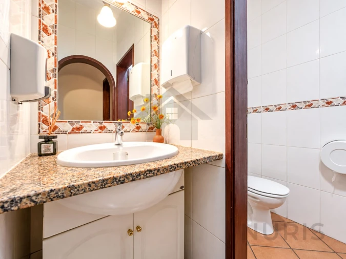 Negócio para Venda em Alvor Foto 12