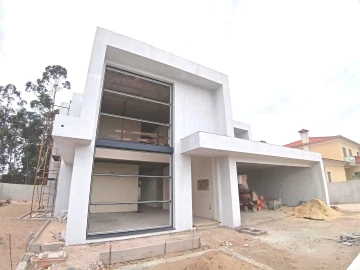 Moradia T4 para Venda em Vagos e Santo António