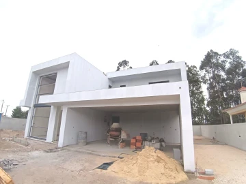 Moradia T4 para Venda em Vagos e Santo António