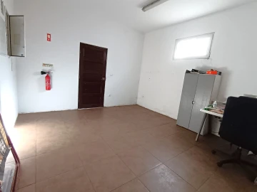 Negócio para Venda em Febres