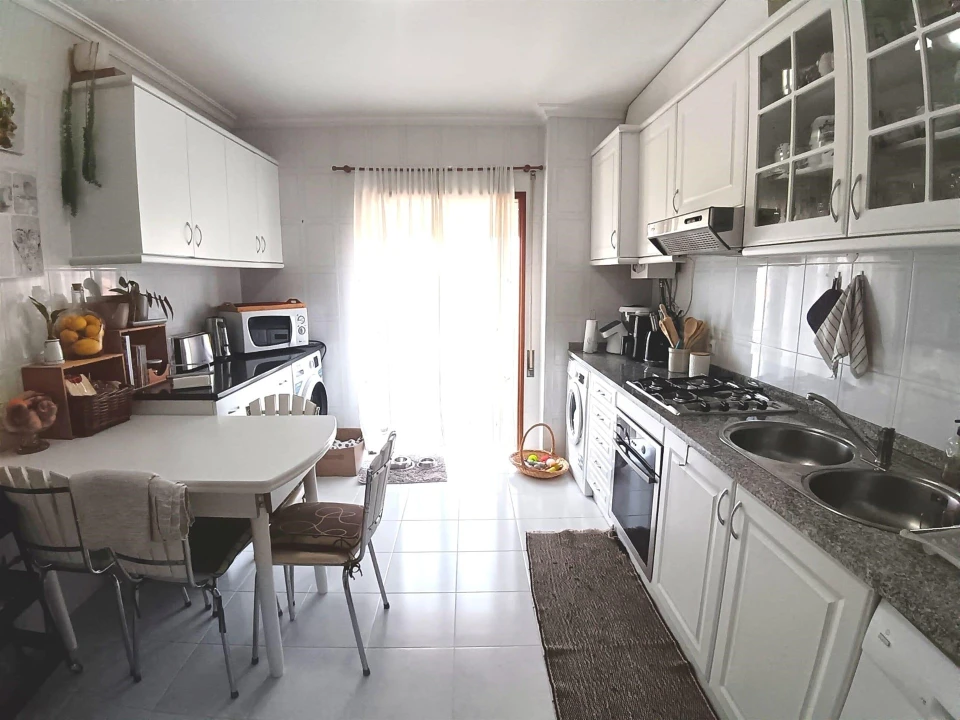 Apartamento T2 para Venda em Eixo e Eirol Foto 19