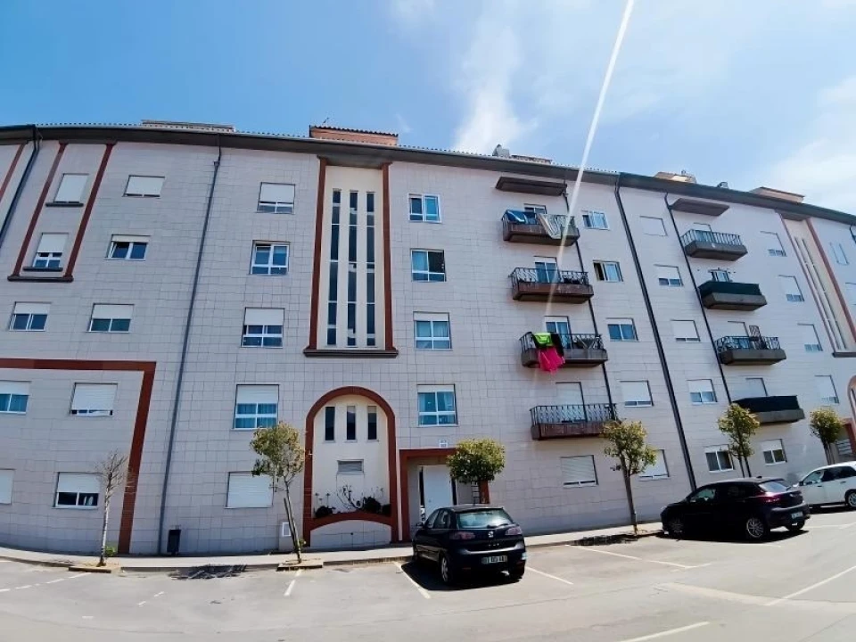 Apartamento T2 para Venda em Eixo e Eirol Foto 10
