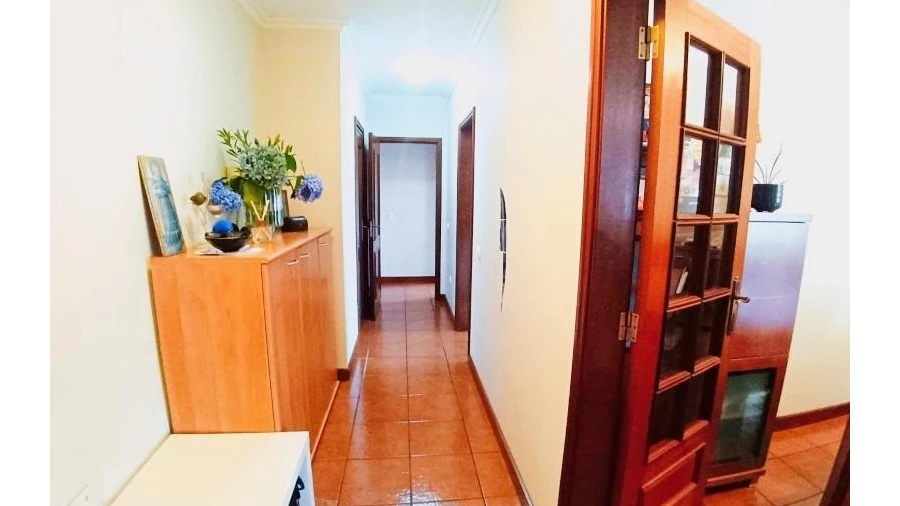 Apartamento T2 para Venda em Eixo e Eirol