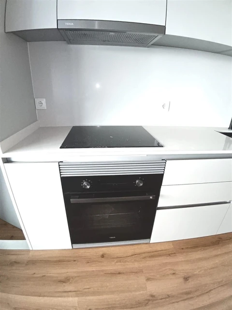 Apartamento T2 para Venda em Glória e Vera Cruz