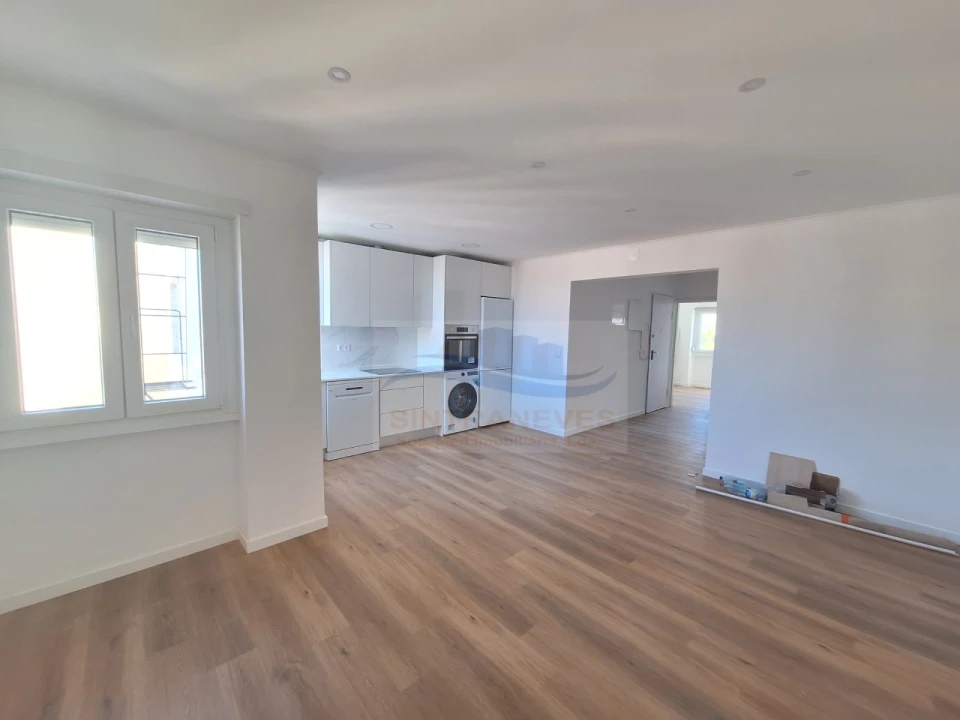 Apartamento T2 para Venda em Falagueira-Venda Nova Foto 5