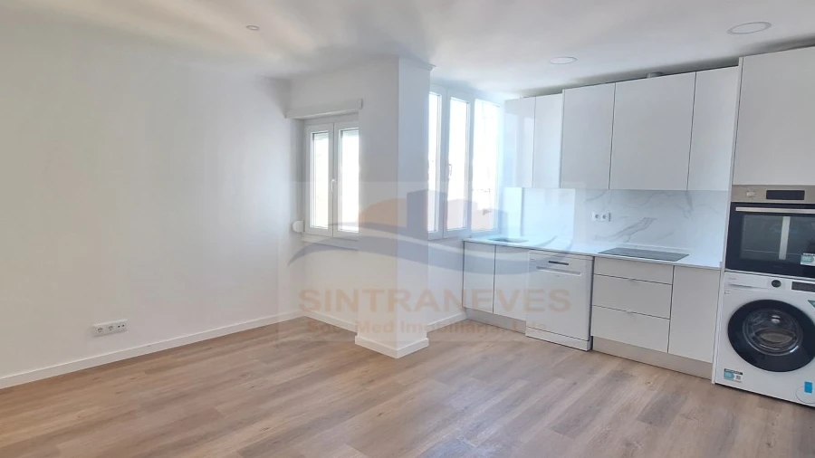 Apartamento T2 para Venda em Falagueira-Venda Nova