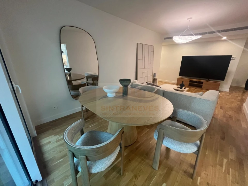 Apartamento T3 para Venda em Alvalade Foto 4