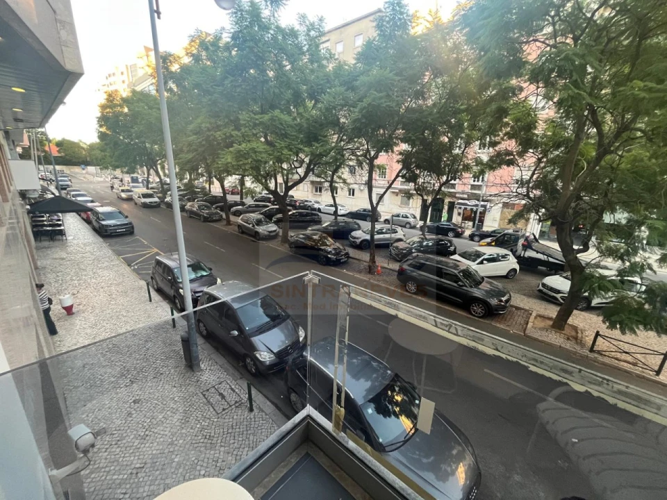 Apartamento T3 para Venda em Alvalade Foto 19