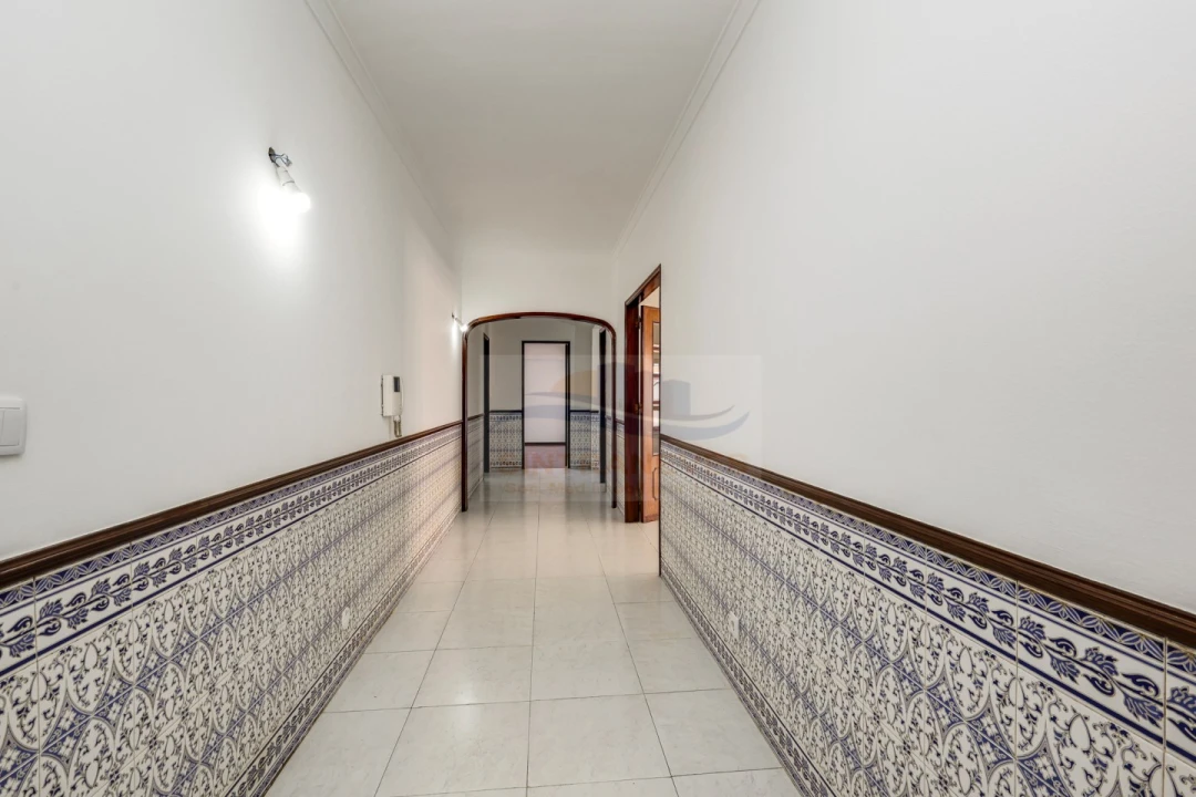 Apartamento T3 para Venda em Massamá e Monte Abraão Foto 4