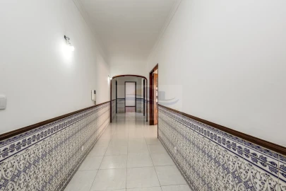 Apartamento T3 para Venda em Massamá e Monte Abraão