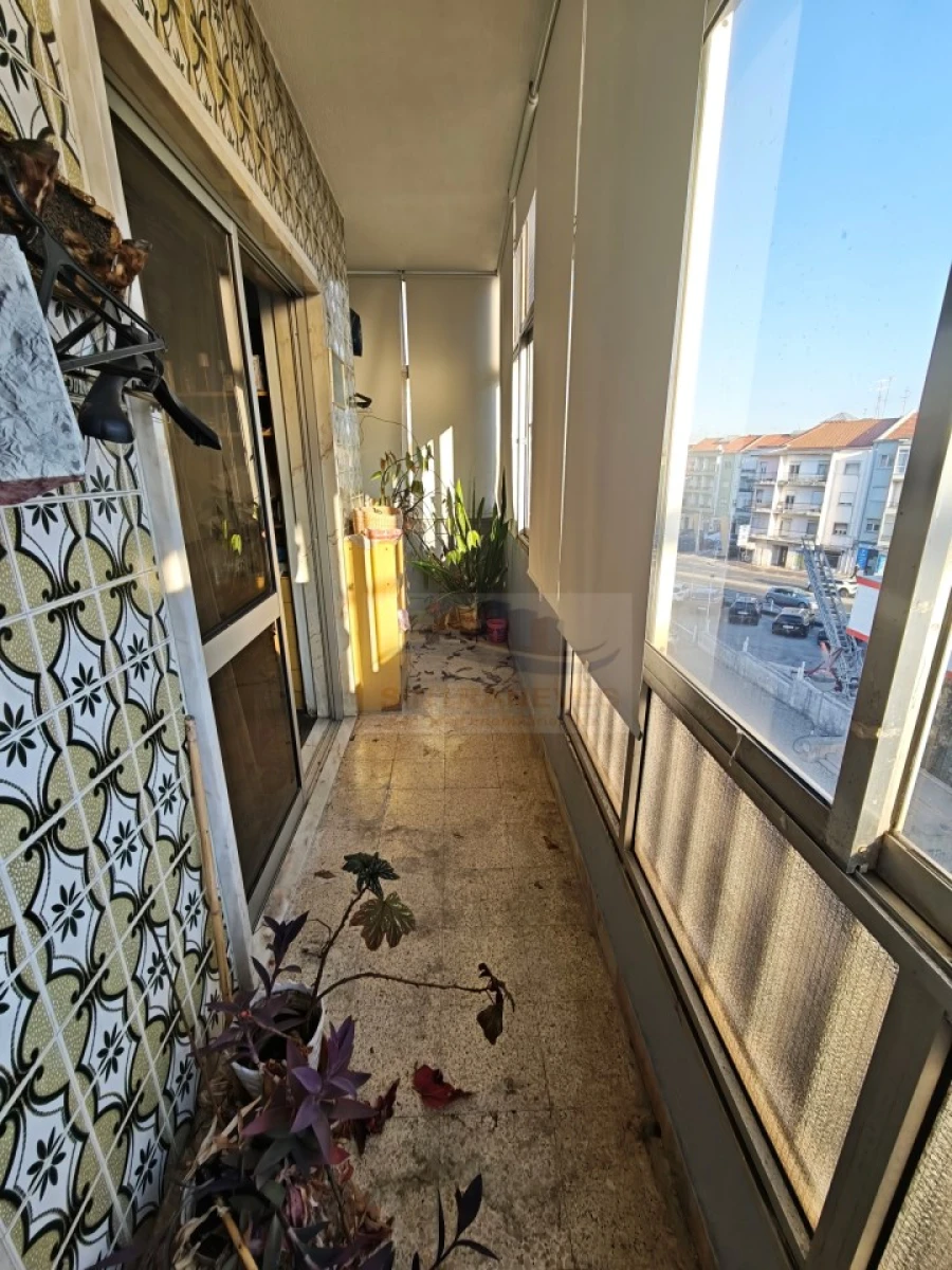 Apartamento T2 para Venda em Mina de Água Foto 3