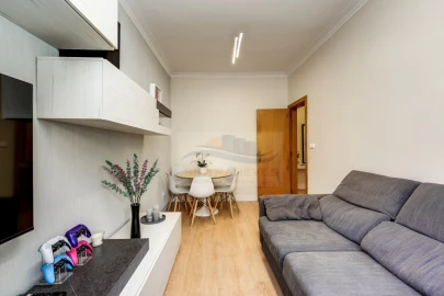 Apartamento T2 para Venda em Mina de Água