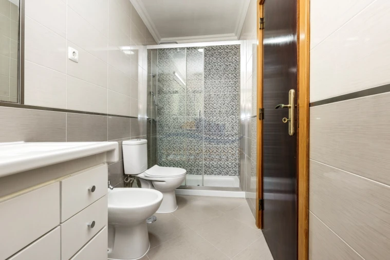 Apartamento T2 para Venda em Mina de Água Foto 14