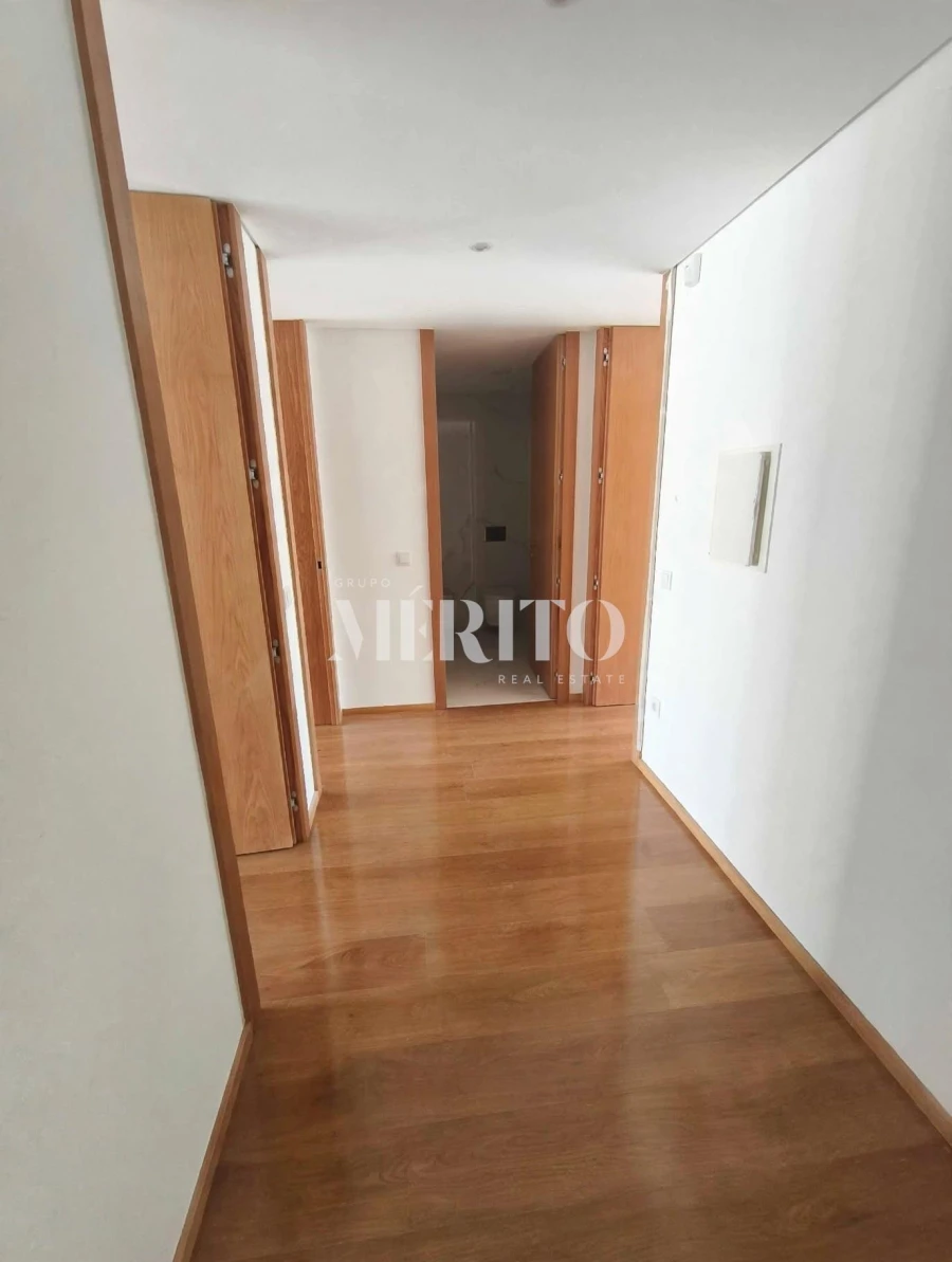 Moradia T3 para Venda em Merelim (São Pedro) e Frossos Foto 14