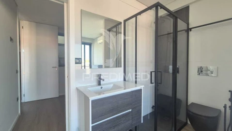 Apartamento T3 para Venda em São Vicente (Braga)