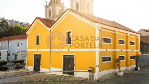 Prédio para Venda em Leiria, Pousos, Barreira e Cortes